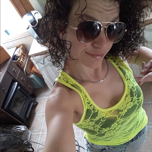 Meet your Posher, Melinda - Picture 1 of 1